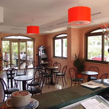 Hotel Mistef ฟาแลร์นา ภายนอก รูปภาพ