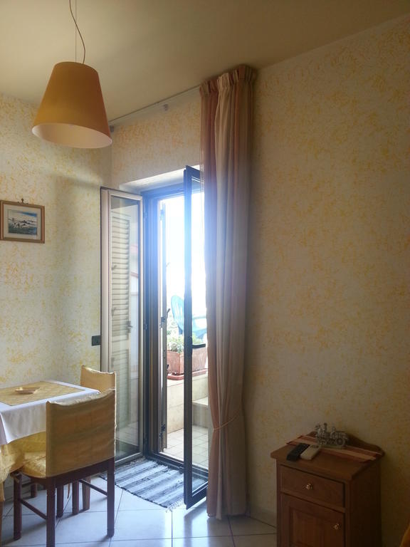 Hotel Mistef ฟาแลร์นา ห้อง รูปภาพ