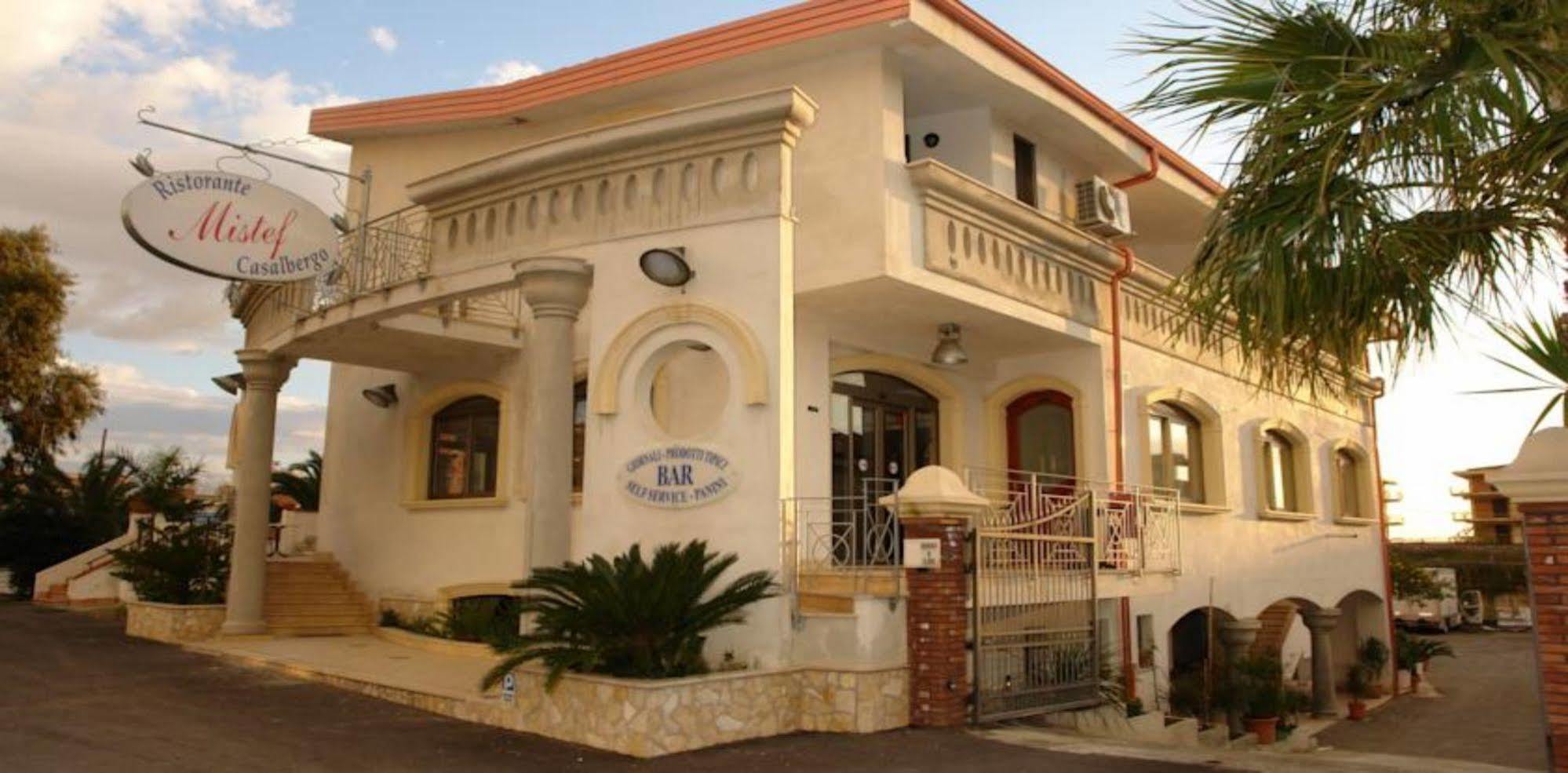 Hotel Mistef ฟาแลร์นา ภายนอก รูปภาพ