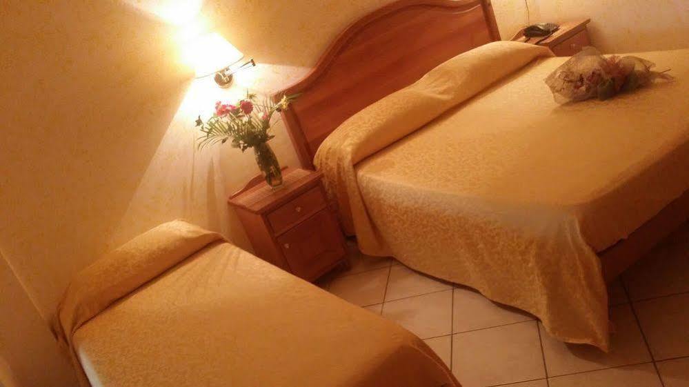 Hotel Mistef ฟาแลร์นา ภายนอก รูปภาพ